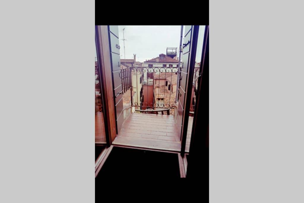 Large Top 3 Rooms Flat Central Rialto Veneza Exterior foto